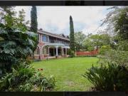 Casa de campo de alto standing de 5 dormitorios en venta...