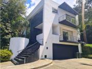 Casa de campo de alto standing de 5 dormitorios en venta...