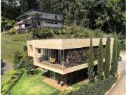 Casa de campo de alto standing de 5 dormitorios en venta...