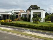 Casa de campo de alto standing de 5 dormitorios en venta...