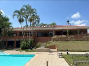 Casa de campo de alto standing de 5 dormitorios en venta...