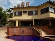 Casa de campo de alto standing de 5 dormitorios en venta...
