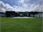 Casa de campo de alto standing de 5 dormitorios en venta...