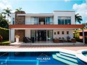 Casa de campo de alto standing de 5 dormitorios en venta...