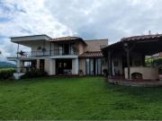 Casa de campo de alto standing de 5 dormitorios en venta...