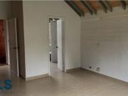 Casa de campo de alto standing de 5 dormitorios en venta...