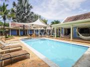 Casa de campo de alto standing de 5 dormitorios en venta...