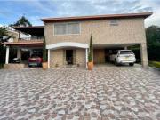 Casa de campo de alto standing de 5 dormitorios en venta...