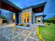 Casa de campo de alto standing de 5 dormitorios en venta...