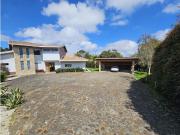 Casa de campo de alto standing de 5 dormitorios en venta...
