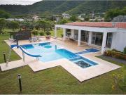 Casa de campo de alto standing de 6 dormitorios en venta...