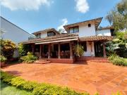 Casa de campo de alto standing de 6 dormitorios en venta...