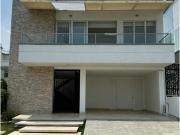 Casa de campo de alto standing de 6 dormitorios en venta...
