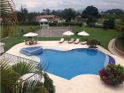 Casa de campo de alto standing de 6 dormitorios en venta...