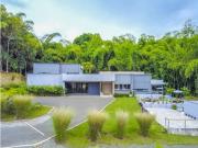 Casa de campo de alto standing de 6 dormitorios en venta...