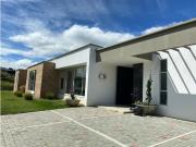 Casa de campo de alto standing de 6 dormitorios en venta...
