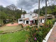 Casa de campo de alto standing de 6 dormitorios en venta...