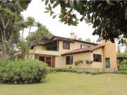 Casa de campo de alto standing de 6 dormitorios en venta...
