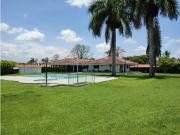 Casa de campo de alto standing de 7 dormitorios en venta...