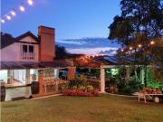 Casa de campo de alto standing de 9 dormitorios en venta...