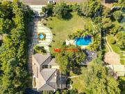 Casa de Campo Deslumbrante com 04 suÃtes Ã venda, 3000...