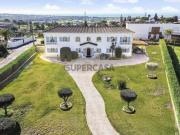 Casa de Campo T5 em Guia