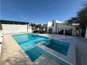 CASA DE CATEGORA EN VENTA – B° PRIVADO EL DORADO IISan...