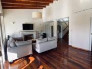 Casa de categoria en venta 4 dormitorios en capital