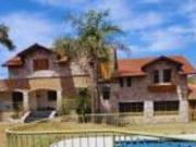 Casa de categoria en Venta sobre calle Menendez Pidal B°... Casa de categoria en Venta sobre calle Menendez Pidal B°...