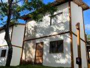 Casa de condomãnio composta por 2 pavimentos. Infra...