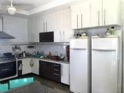 Casa de condomínio para aluguel com 328 metros quadrados...