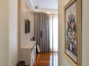 Casa de condomínio sobrado para aluguel possui 425...