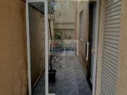 Casa de condomínio, 2 quartos, 1 banheiro, sala, cozinha...