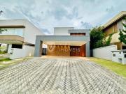 Casa de Condomínio à venda, 3 quartos, 3 suítes, 6...