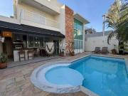 Casa de Condomínio à venda, 4 quartos, 4 suítes, 4...