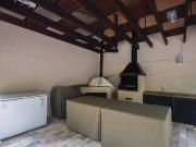 Casa de condomínio à venda com 108m², 3 quartos e 2 vagas.