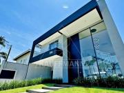 Casa de Condomínio à Venda no Guarujá 490m², 5 Suítes, 4...