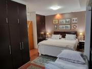 Casa de condomínio com 192 m², 3 quartos sendo 1 suíte à...
