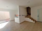 Casa de Condomínio com 2 dorms, Gaivotas, Itanhaém R$...