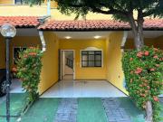 Casa de Condomínio com 2 Quartos e 2 banheiros à Venda,...