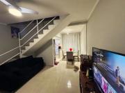 Casa de Condomínio com 2 Quartos e 3 banheiros à Venda,...