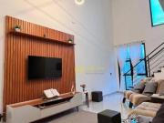 Casa de Condomínio com 3 Quartos, 200 m² venda por R$...