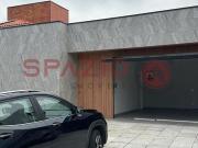 Casa de condomínio com 3 quartos à venda, 230m2