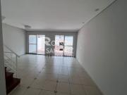 Casa de Condomínio com 3 Quartos e 2 banheiros à Venda,...