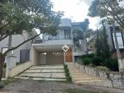 Casa de Condomínio com 3 Quartos e 2 banheiros à Venda,...