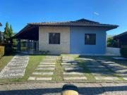Casa de Condomínio com 3 Quartos e 2 banheiros para...