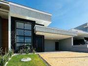 Casa de Condomínio com 3 Quartos e 3 banheiros à Venda,...