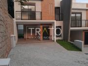 Casa de Condomínio com 3 Quartos e 4 banheiros à Venda,...