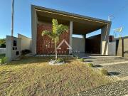 Casa de Condomínio com 3 Quartos e 4 banheiros à Venda,...