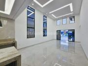 Casa de Condomínio com 3 Quartos e 4 banheiros à Venda,...